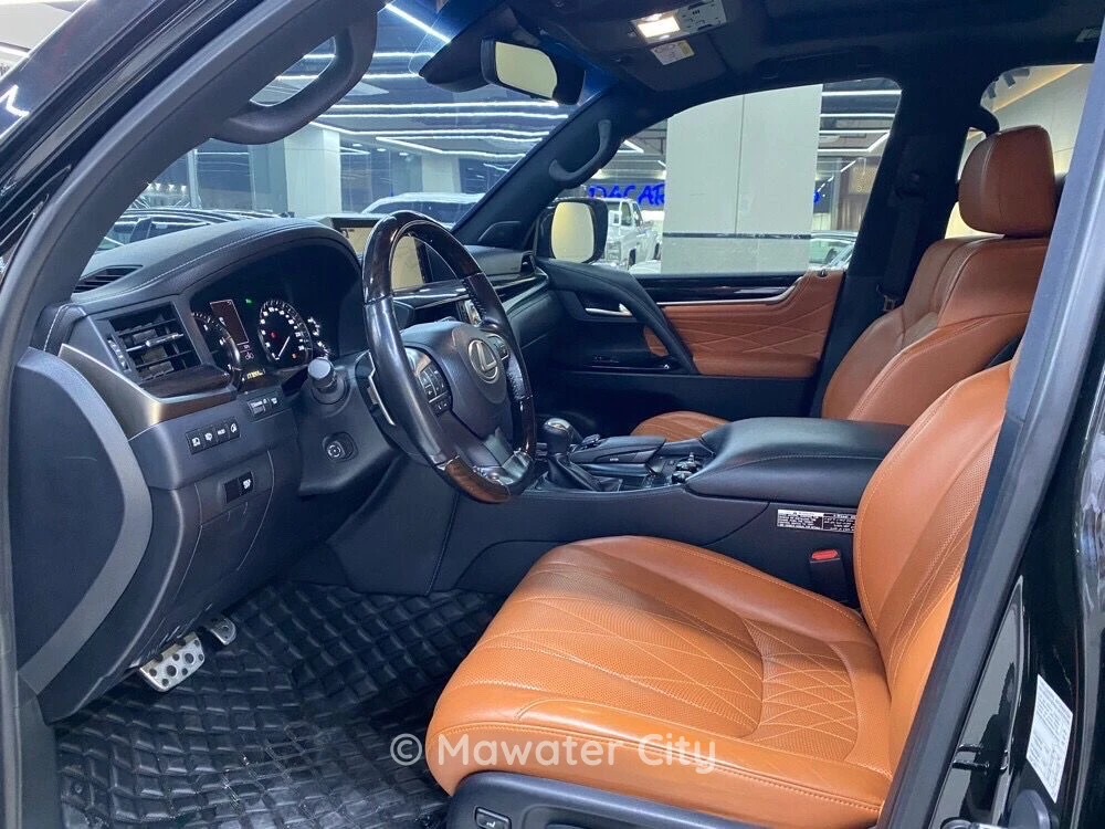 Lexus LX 2020 — Mawater City