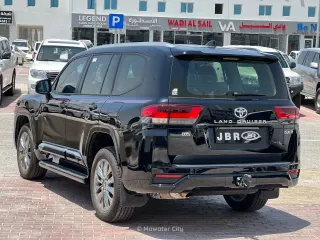 Toyota Land Cruiser VXR 2026 — Mawater City