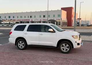 Toyota Sequoia 2013 — Mawater City