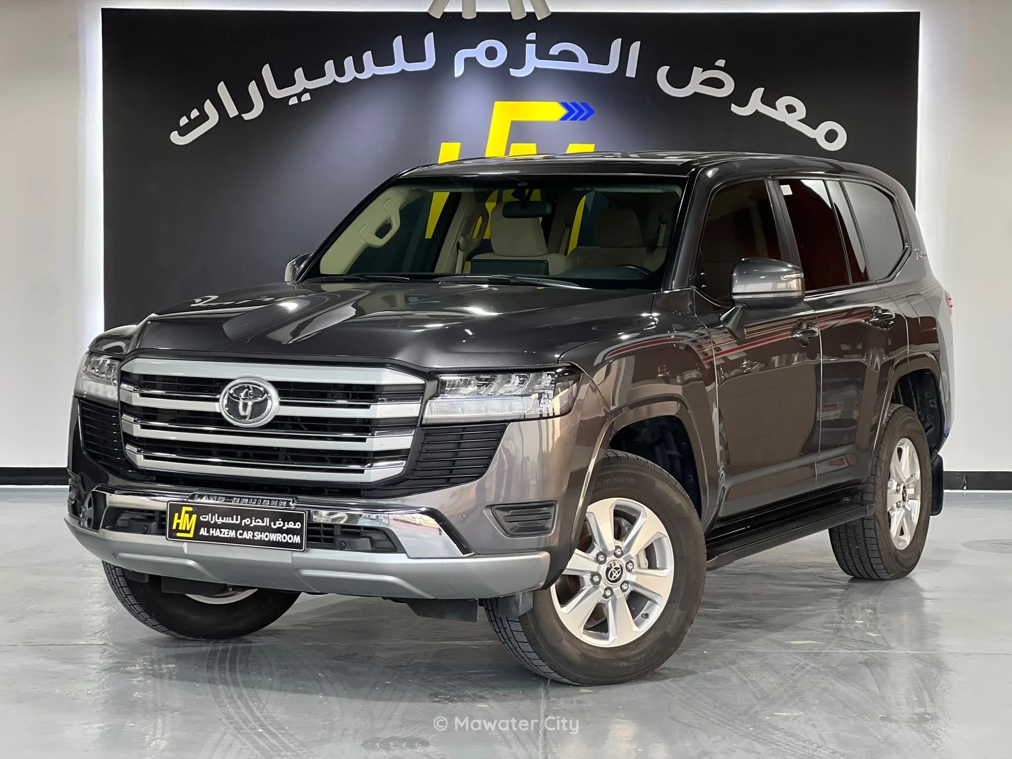 Toyota Land Cruiser GXR 2022 — Mawater City