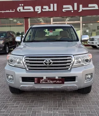 Toyota Land Cruiser VXR 2015 — Mawater City