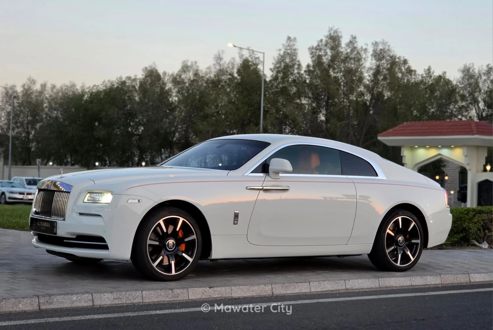 Rolls-Royce Wraith 2015 — Mawater City