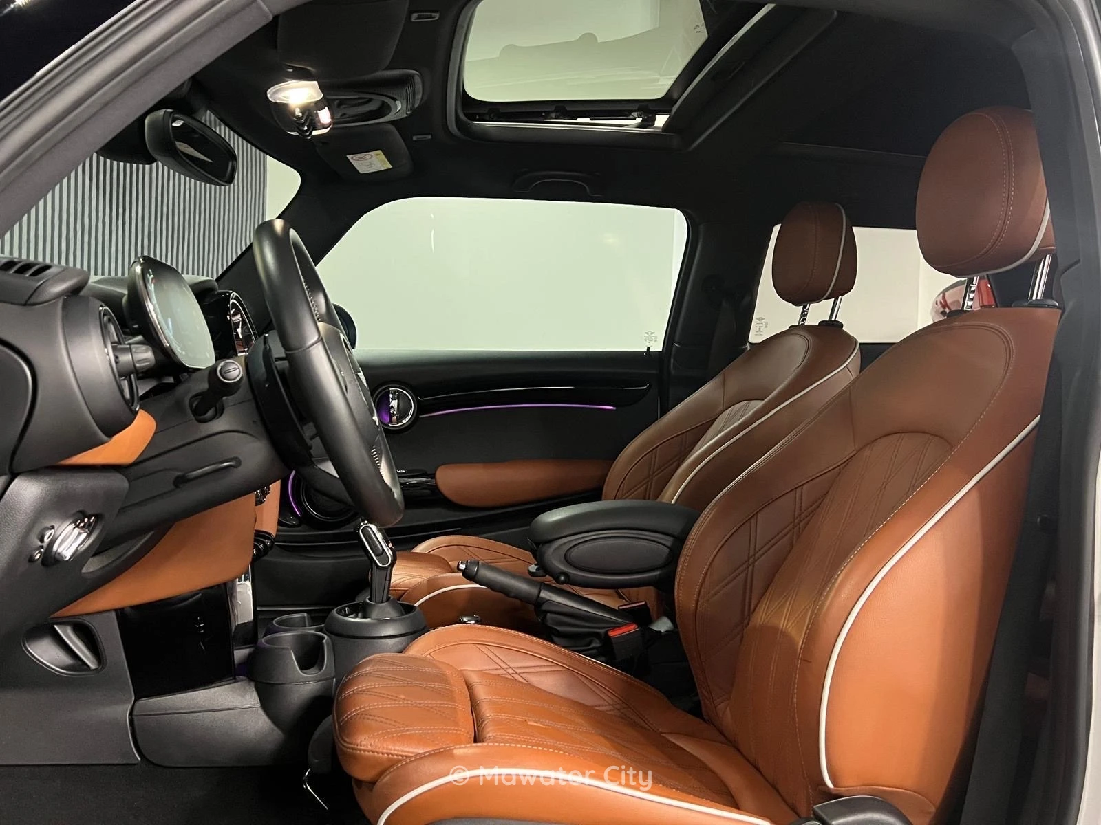 Mini Cooper 2023 — Mawater City