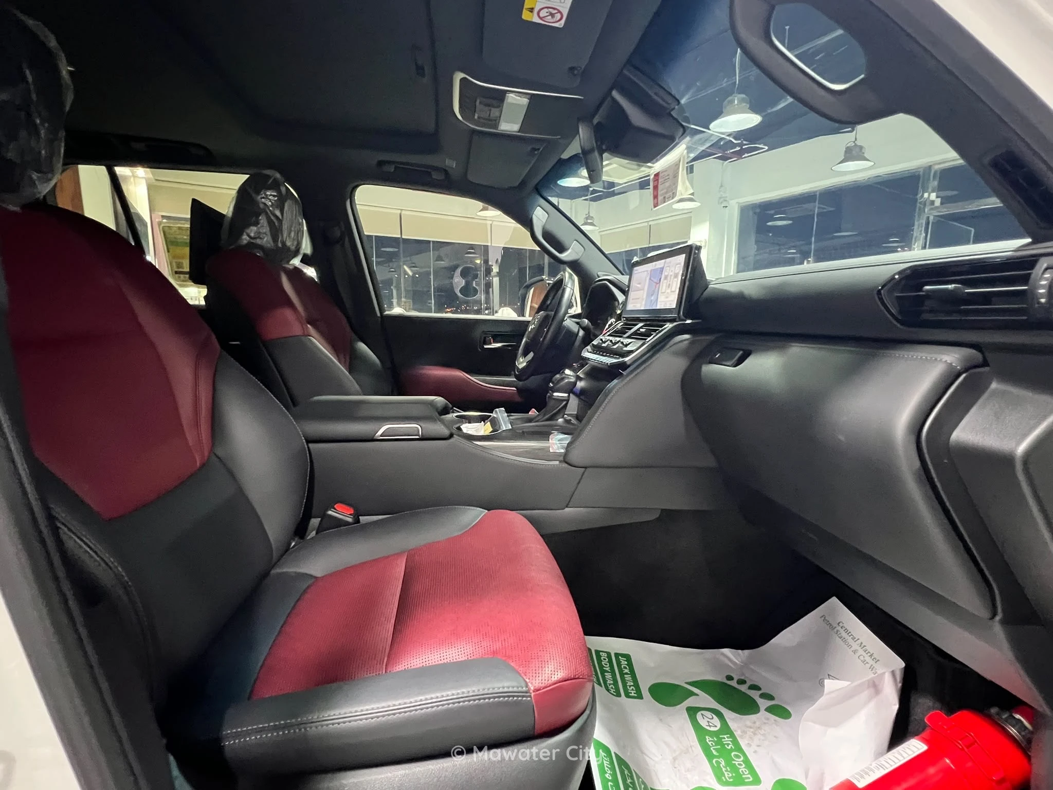 Toyota Land Cruiser VXR 2023 — Mawater City