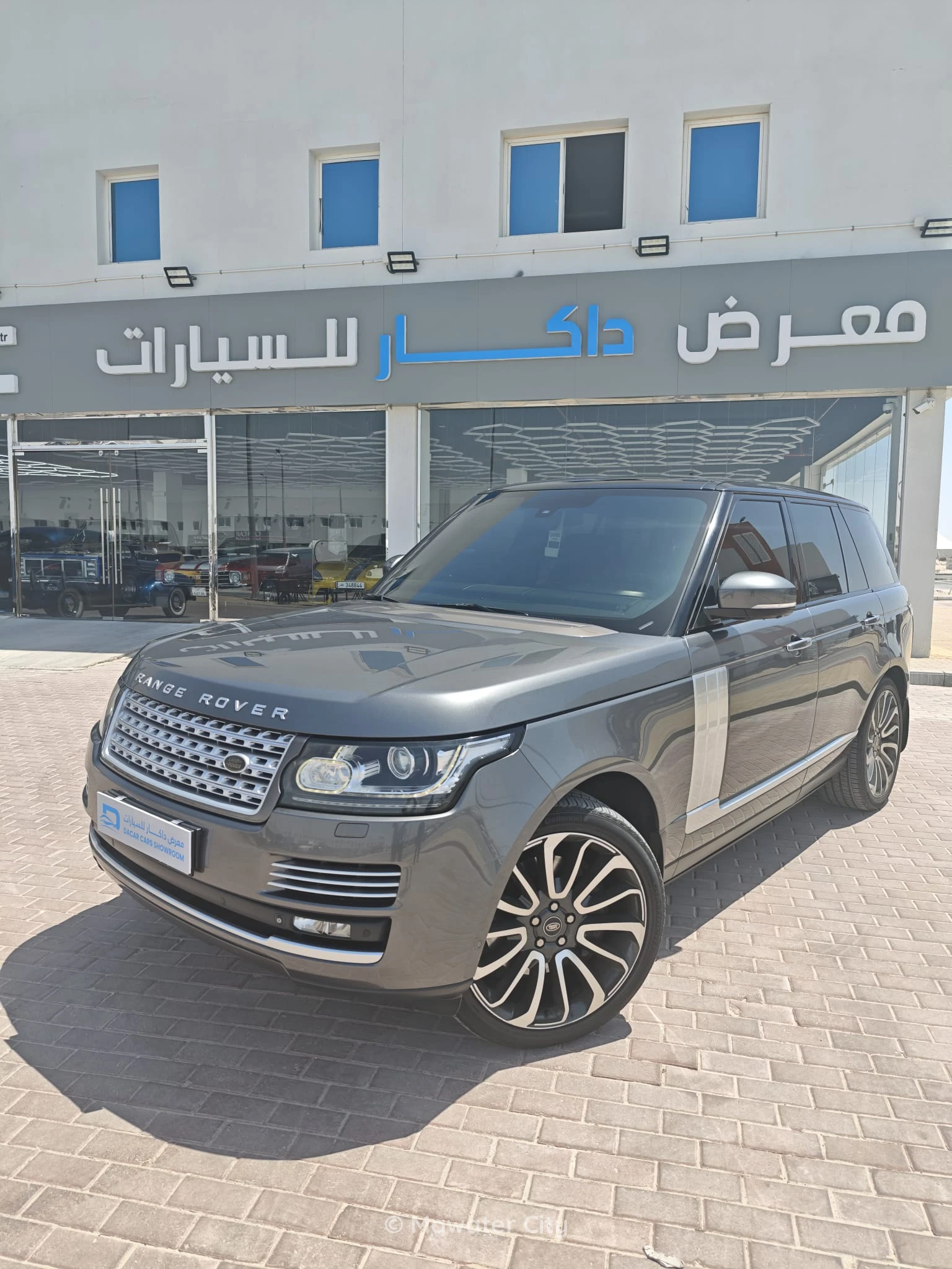 Land Rover Range Rover Autobiography 2014 — Mawater City