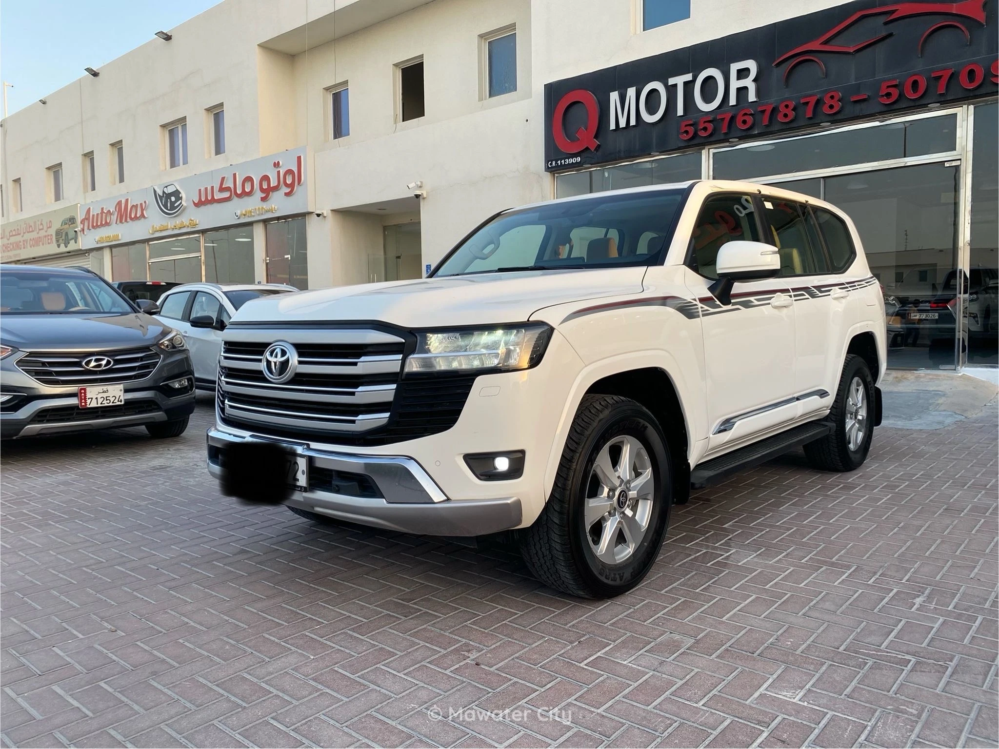 Toyota Land Cruiser GXR 2023 — Mawater City