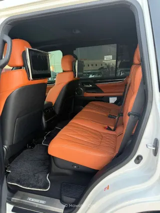 Lexus LX 2019 — Mawater City