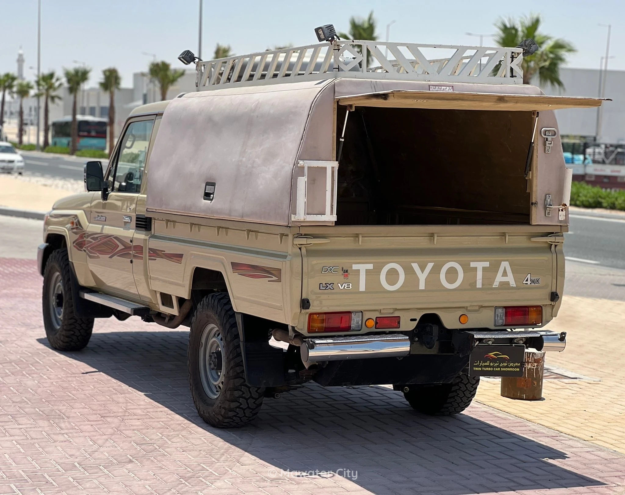 Toyota LX 2022 — Mawater City