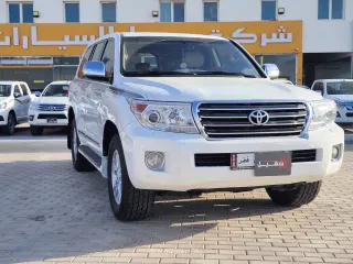 Toyota Land Cruiser GXR 2014 — Mawater City