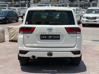 تويوتا لاند كروزر GXR 2026