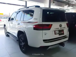 Toyota Land Cruiser GR 2022 — Mawater City