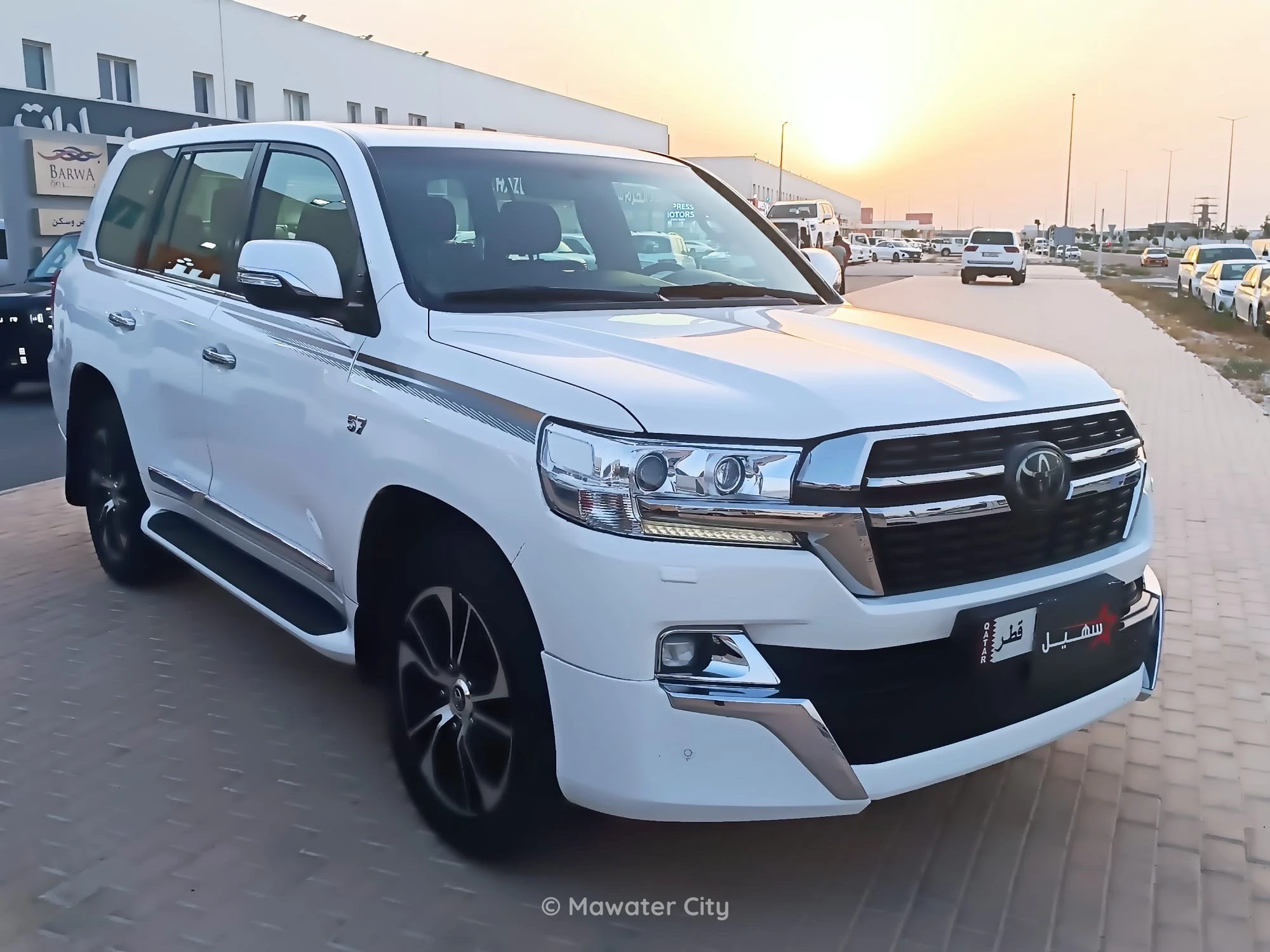 Toyota Land Cruiser VXR 2021 — Mawater City