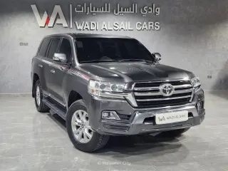 Toyota Land Cruiser GXR 2020 — Mawater City