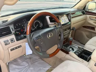 Lexus LX 2015 — Mawater City