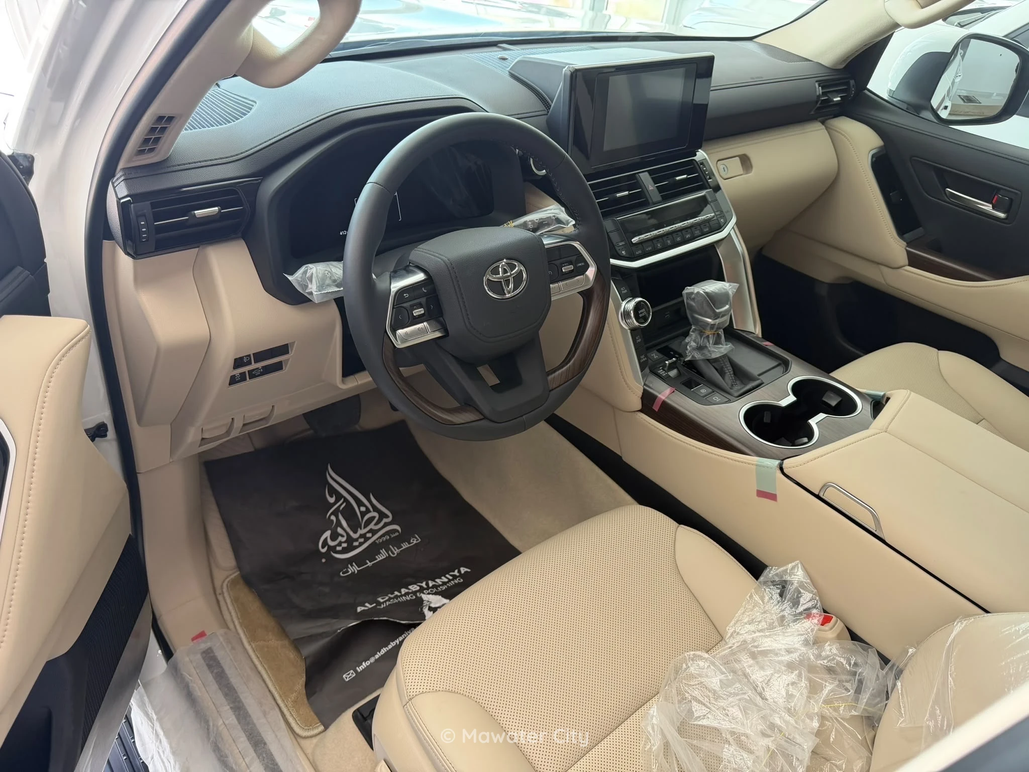 Toyota Land Cruiser GXR 2025 — Mawater City