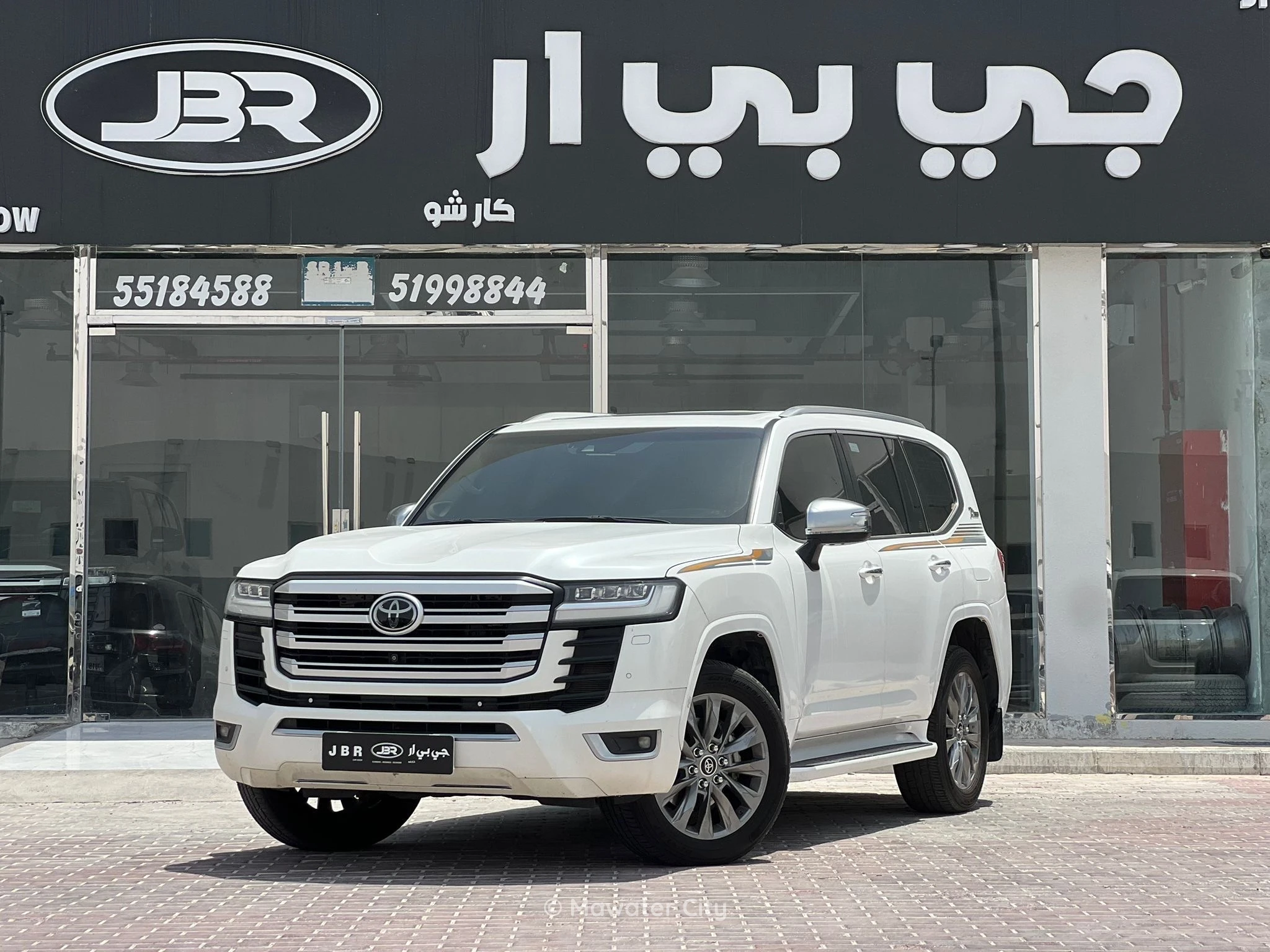 Toyota Land Cruiser VXR 2022 — Mawater City