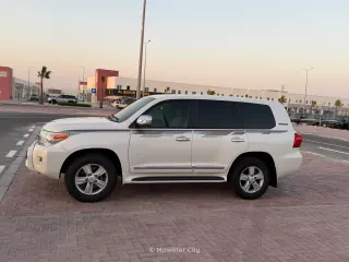Toyota Land Cruiser GXR 2013 — Mawater City