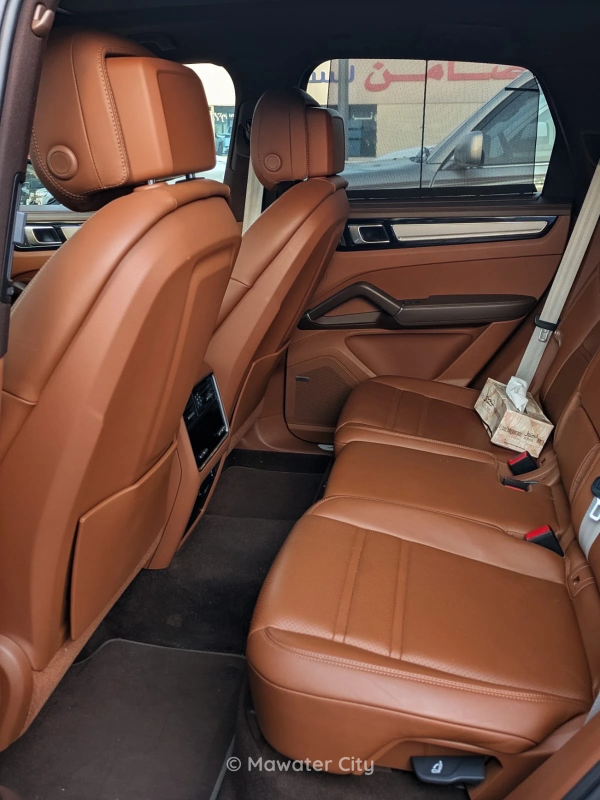 Porsche Cayenne 2023 — Mawater City