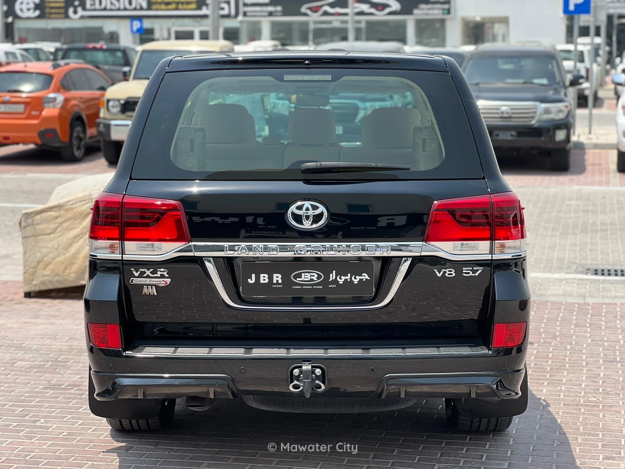 Toyota Land Cruiser VXR 2020 — Mawater City