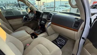 Toyota Land Cruiser GXR 2015 — Mawater City