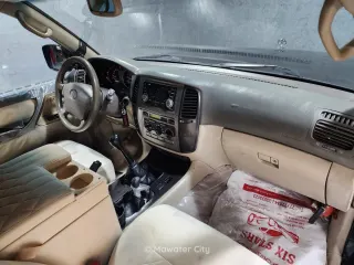 Toyota Land Cruiser GX 2006 — Mawater City