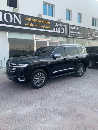 Toyota Land Cruiser VXR 2023 — Mawater City