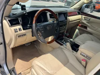 Lexus LX 2013 — Mawater City