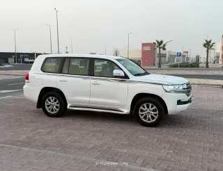 Toyota Land Cruiser GXR 2020 — Mawater City