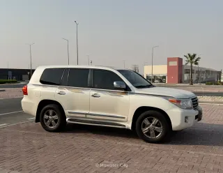 Toyota Land Cruiser GXR 2014 — Mawater City