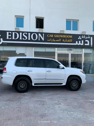 Lexus LX 2012 — Mawater City