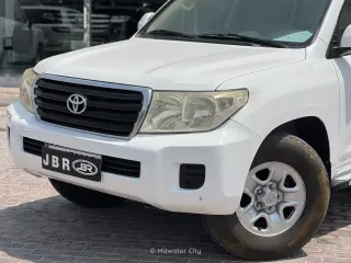 Toyota Land Cruiser 2015 — Mawater City