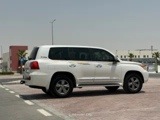 Toyota Land Cruiser GXR 2015 — Mawater City