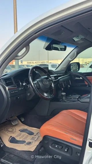 Lexus LX 2016 — Mawater City