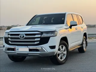 Toyota Land Cruiser GXR 2022 — Mawater City