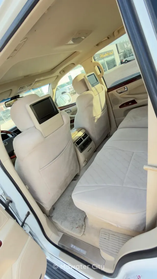Lexus LX 2015