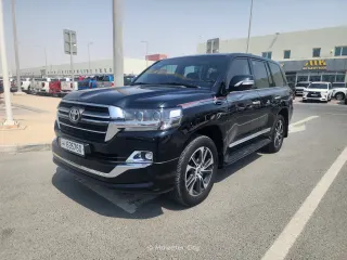 Toyota Land Cruiser GXR 2020 — Mawater City