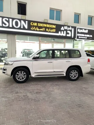 Toyota Land Cruiser GXR 2020