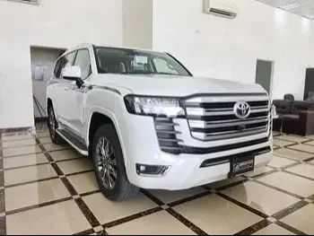 Toyota Land Cruiser GXR 2023 — QatarSale