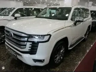 Toyota Land Cruiser VXR 2023 — QatarSale