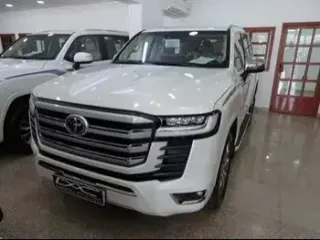 Toyota Land Cruiser VXR 2023 — QatarSale