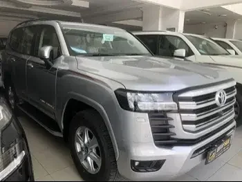 Toyota Land Cruiser GXR 2023 — QatarSale