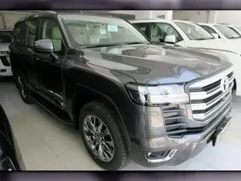 Toyota Land Cruiser GXR 2023 — QatarSale