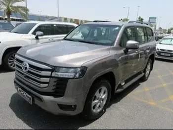 Toyota Land Cruiser GXR 2023 — QatarSale