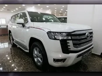 Toyota Land Cruiser GXR 2023 — QatarSale