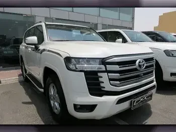 Toyota Land Cruiser GXR 2023 — QatarSale