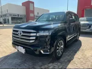 تويوتا لاند كروزر GXR 2024