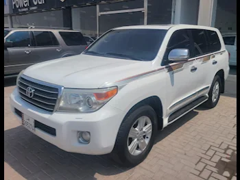 Toyota Land Cruiser GXR 2014 — QatarSale