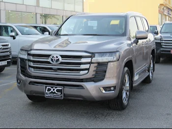 Toyota Land Cruiser GXR 2024 — QatarSale