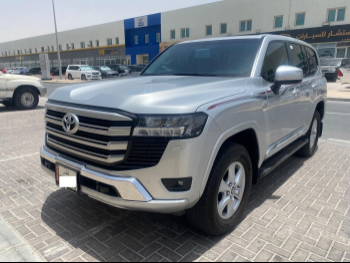 Toyota Land Cruiser GXR 2024 — QatarSale