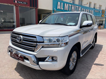Toyota Land Cruiser GXR 2016 — QatarSale